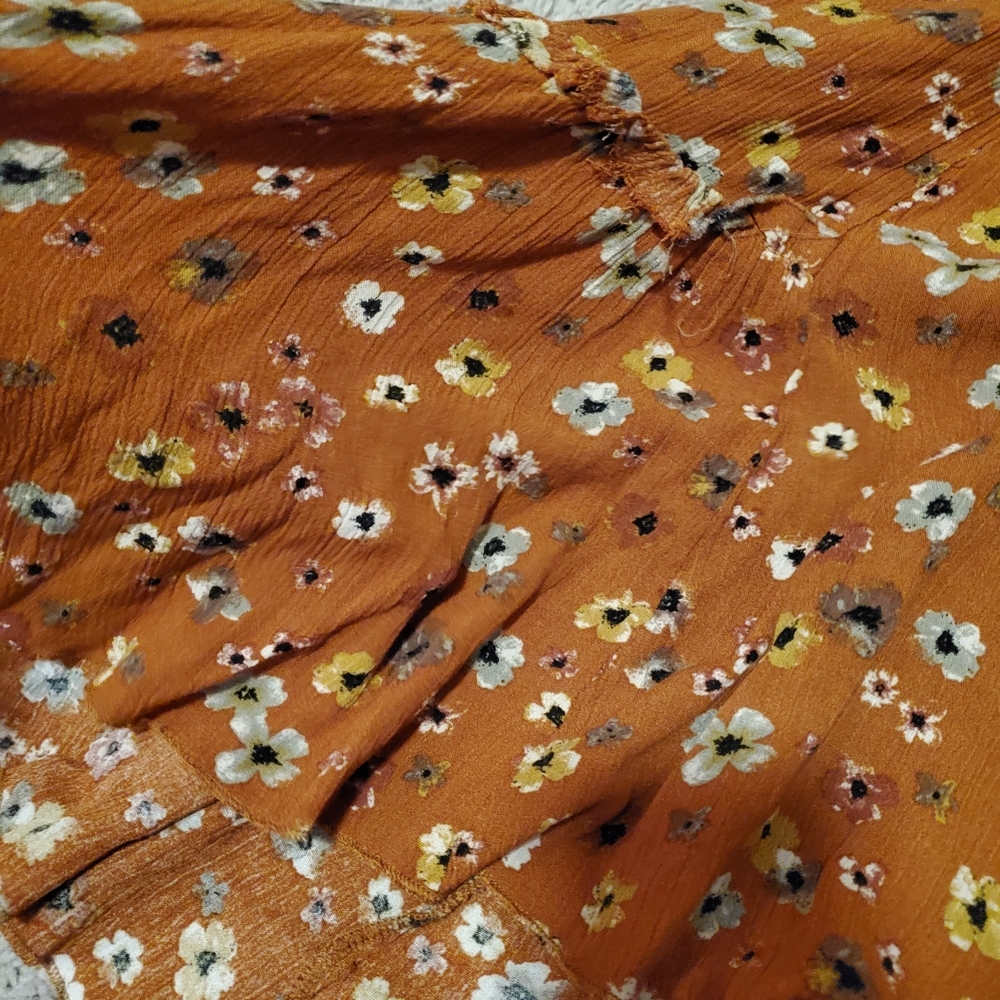 Millibon Floral Mini Dress in Orange and White - Picture 8 of 8